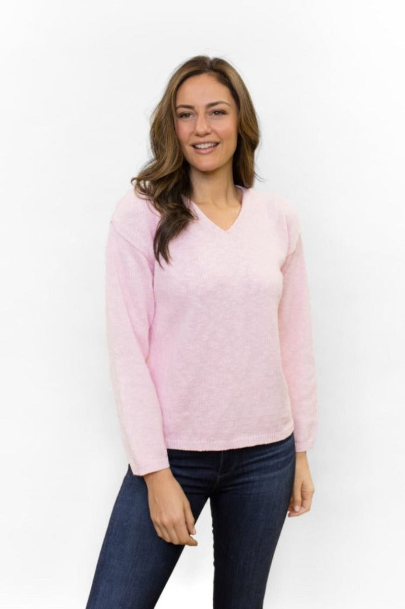 Avalin V-Neck Crop