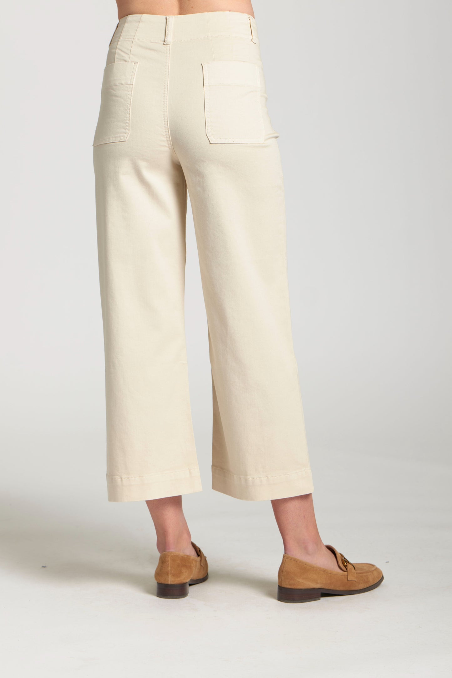 Patch Pocket Wide Leg Jean