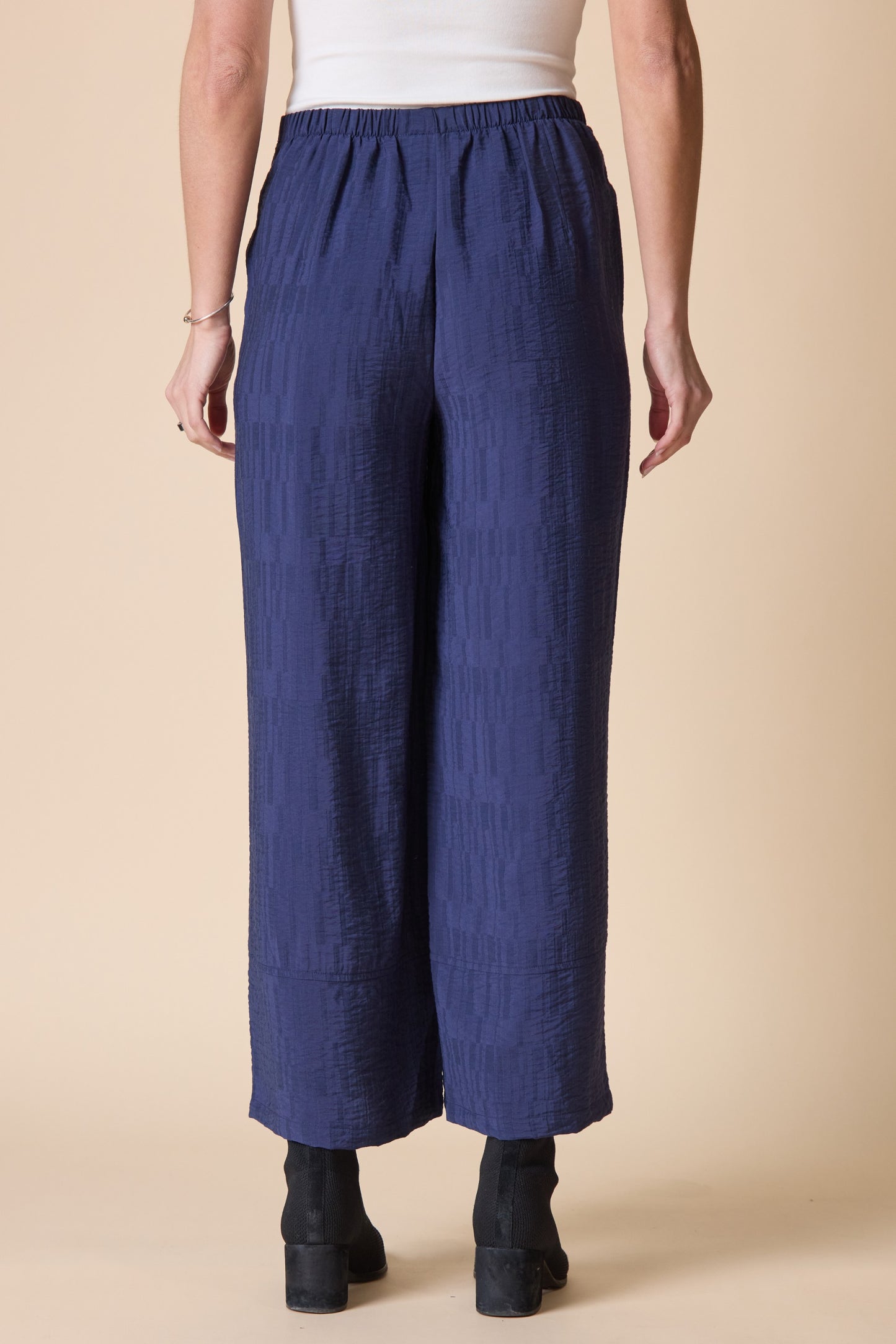Jacquard Button Hem Pant