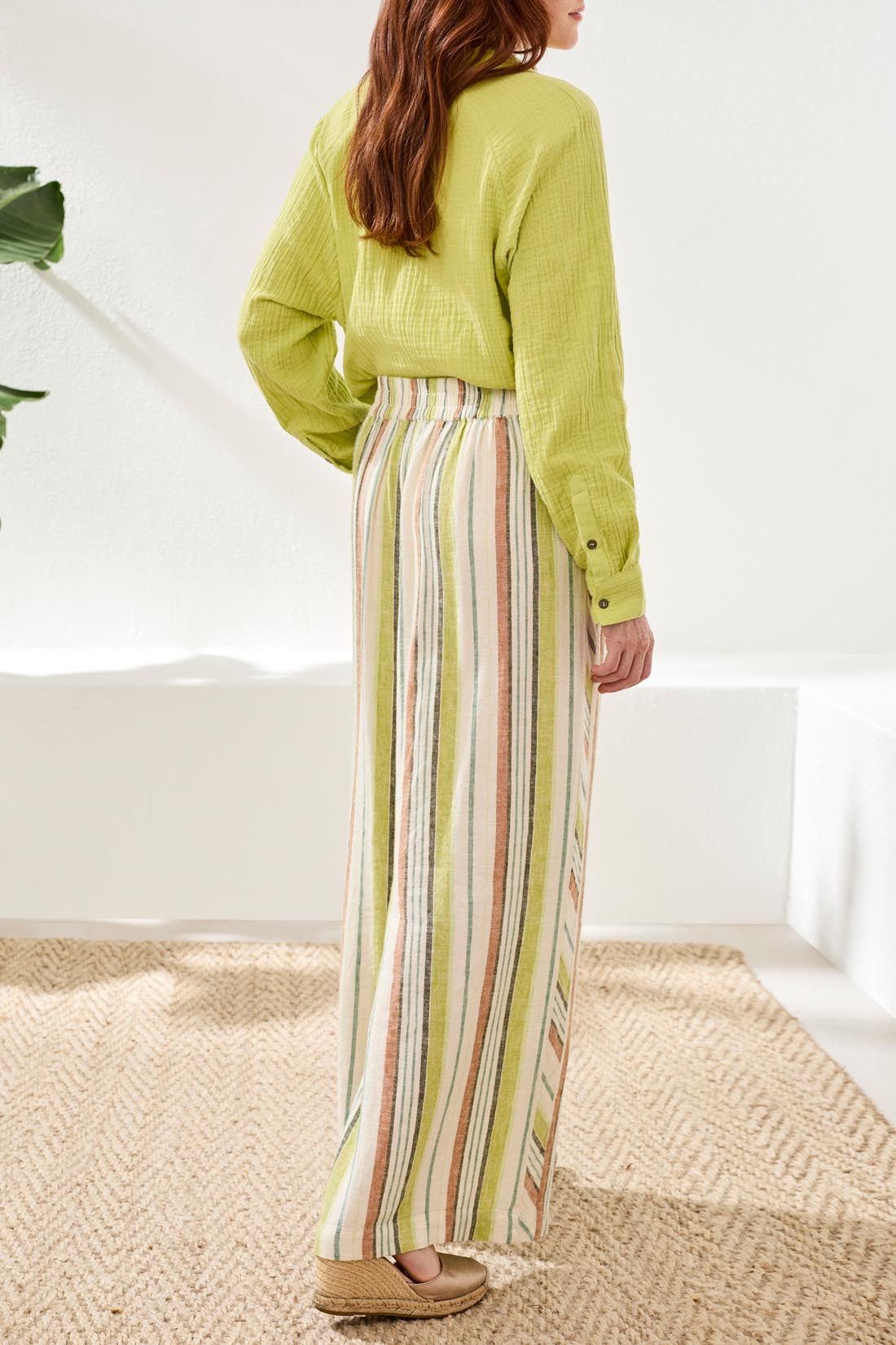 Pull-on Flowy Wide Pant
