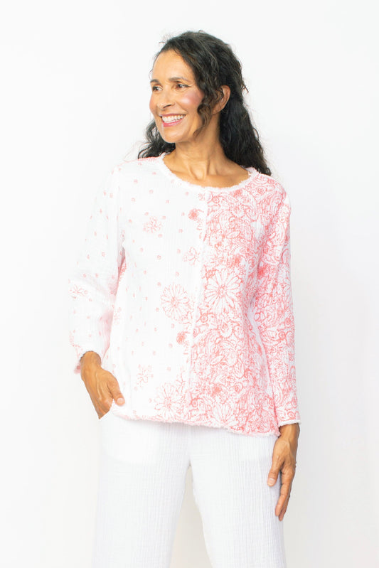 Introducing the Floral Pullover by Habitat. Made with double cloth fabric and featuring a center seam, this elegant pullover is both stylish and comfortable. The long sleeve and round neck design add a touch of sophistication to any outfit. Elevate your wardrobe with this exclusive piece.