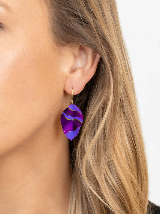 Holly Yashi - Eccentric Elm Earrings