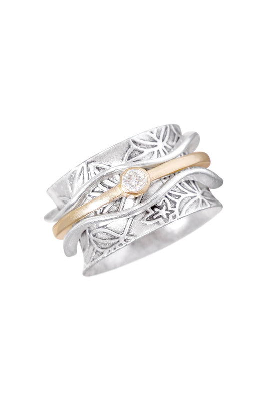 Zoey Simmons - CZ Raised Texture Spinner Ring