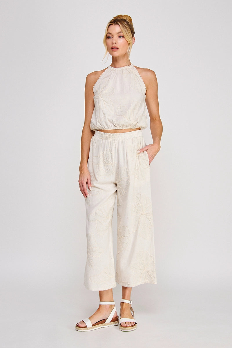 Embroidered Pull-on Pant