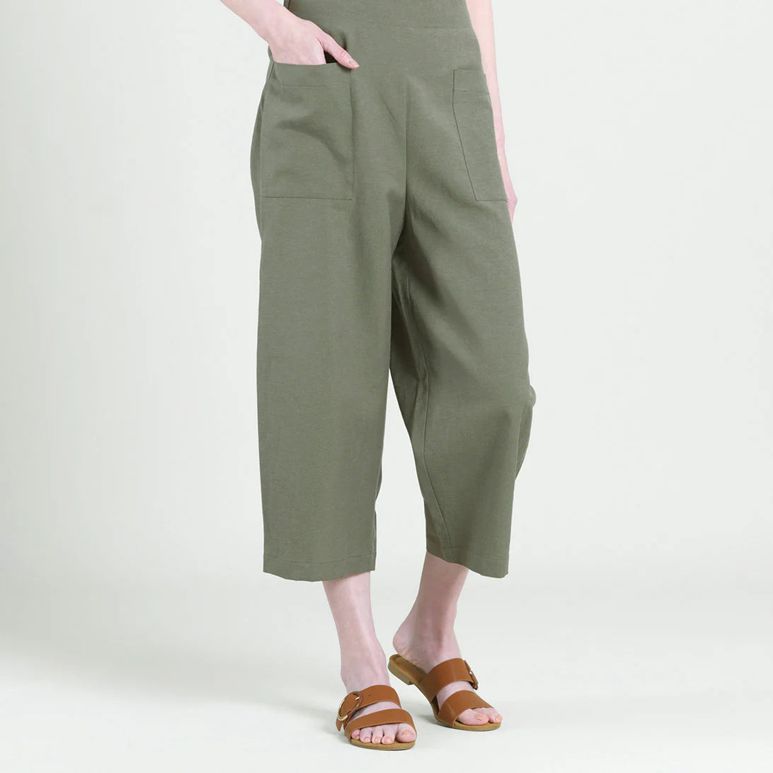 Cropped Pant w/ Pockets