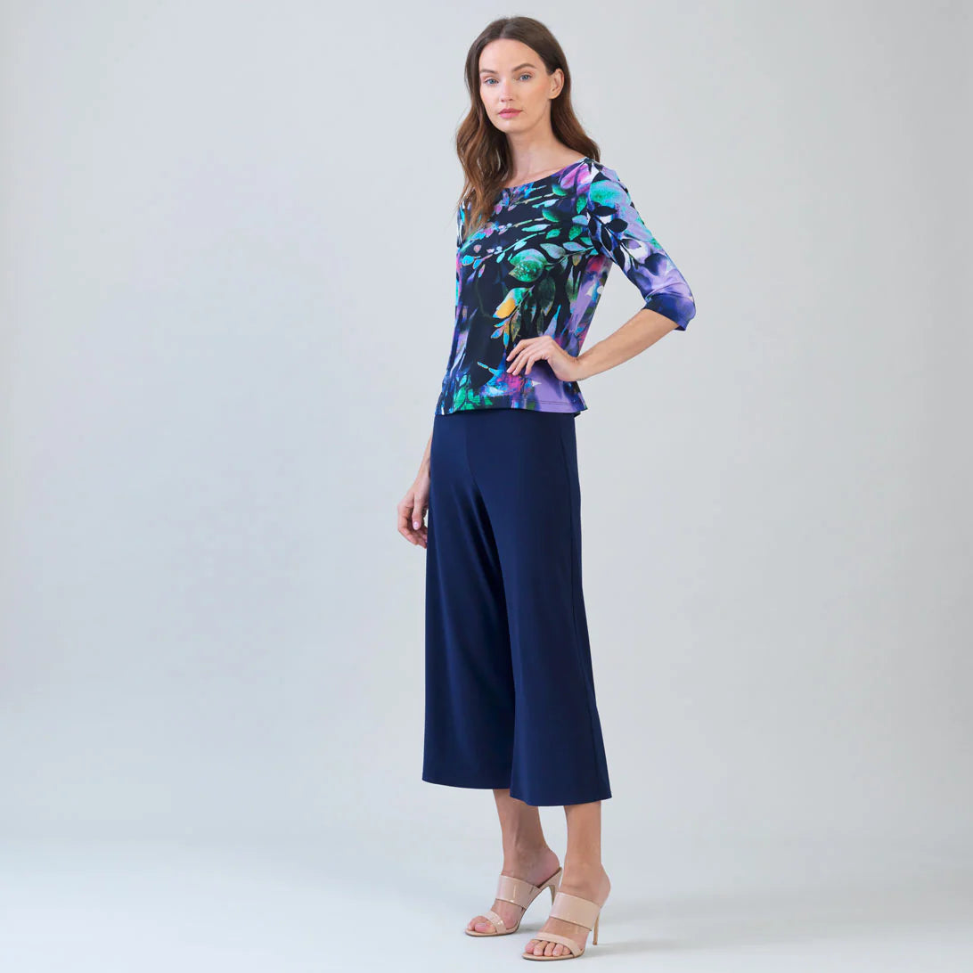 Floral Scoop Neck Blouse